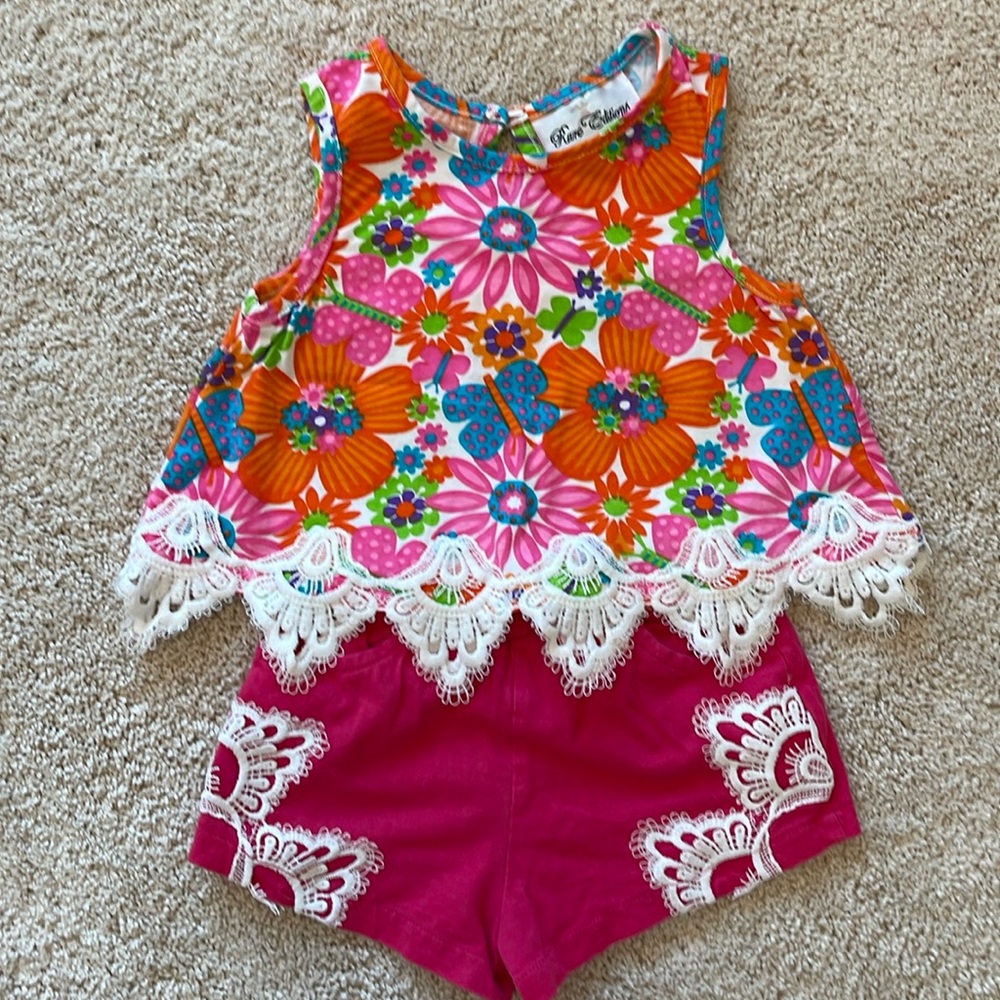 Rare Editions Floral and Lace Trim Set